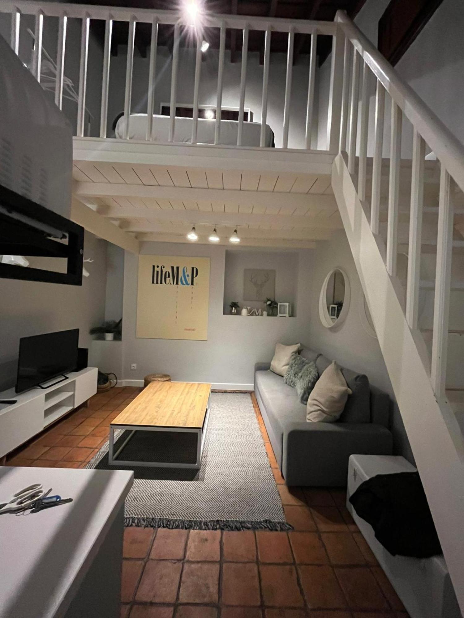 Life M&P Apartment เซบีญา ภายนอก รูปภาพ